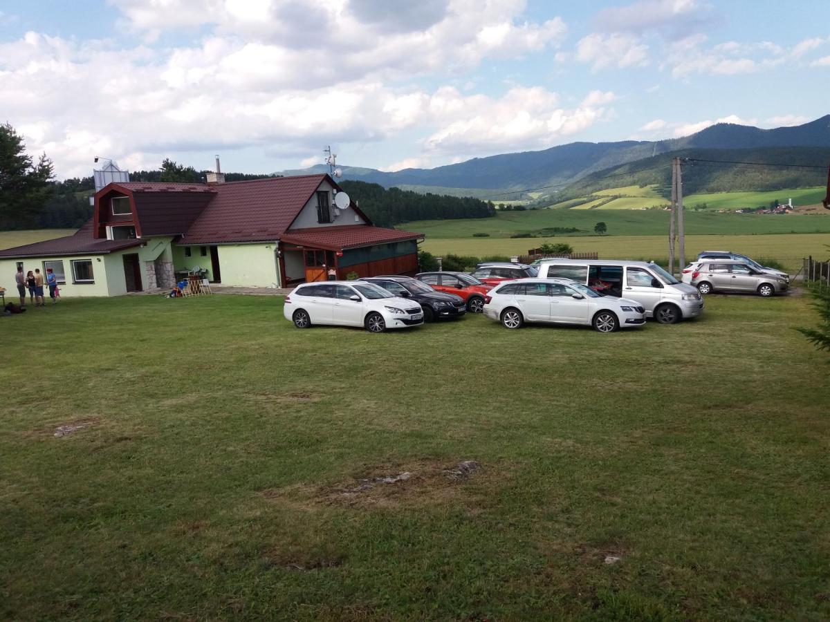 Hotel Penzion Dreveník Spišské Podhradie Exterior foto